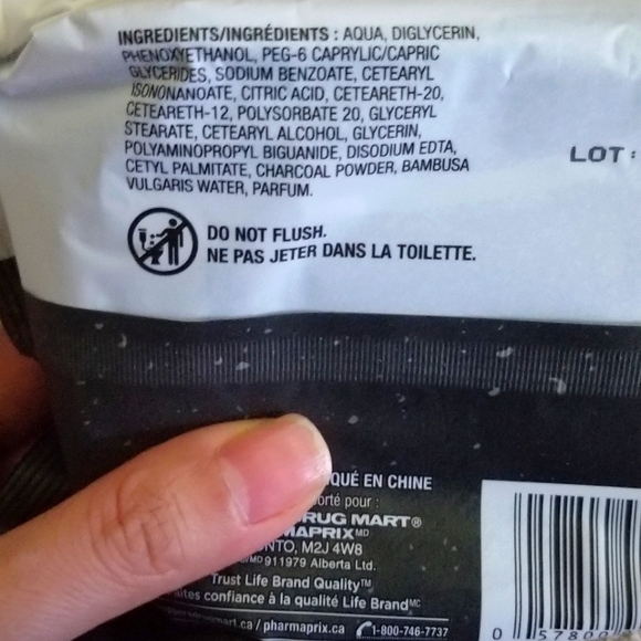 *FREE* Purifying Charcoal Makeup Remover Wipes - Picture 2 of 2